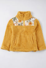 Load image into Gallery viewer, Mustard Daisy Sherpa
