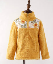 Load image into Gallery viewer, Mustard Daisy Sherpa
