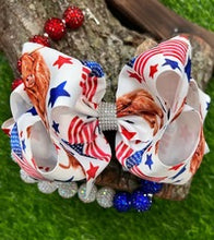 Load image into Gallery viewer, Patriotic Highland cow Bow
